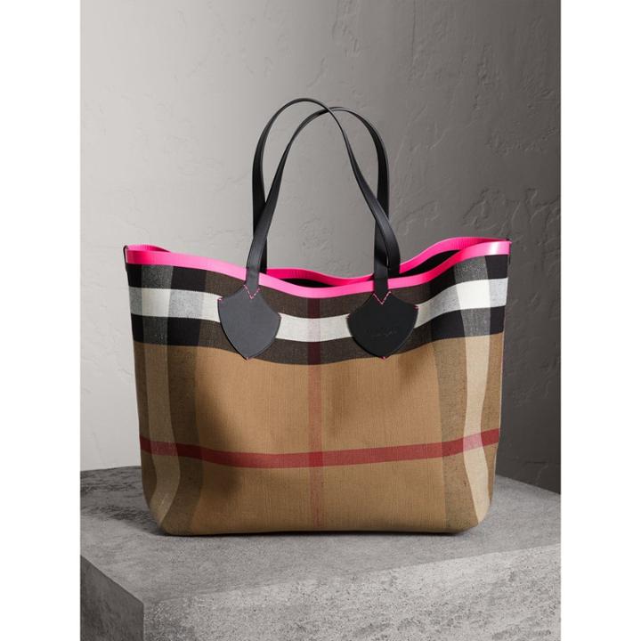 Burberry Burberry The Giant Reversible Tote In Canvas Check And Leather, Black