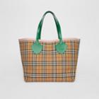 Burberry Burberry The Giant Reversible Tote In Vintage Check, Green