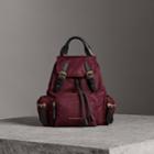 Burberry Burberry The Crossbody Rucksack In Nylon And Leather, Red