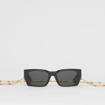 Burberry Burberry B Motif Rectangular Frame Sunglasses With Necklace, Black