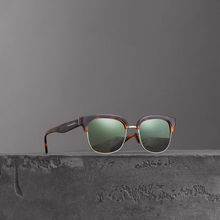 Burberry Burberry D-frame Sunglasses