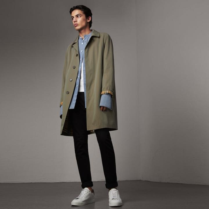 Burberry Burberry The Camden Car Coat, Size: 38, Green