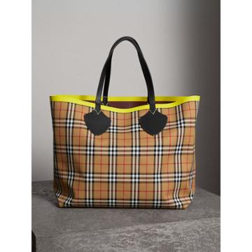 Burberry Burberry The Giant Reversible Tote In Vintage Check And Leather