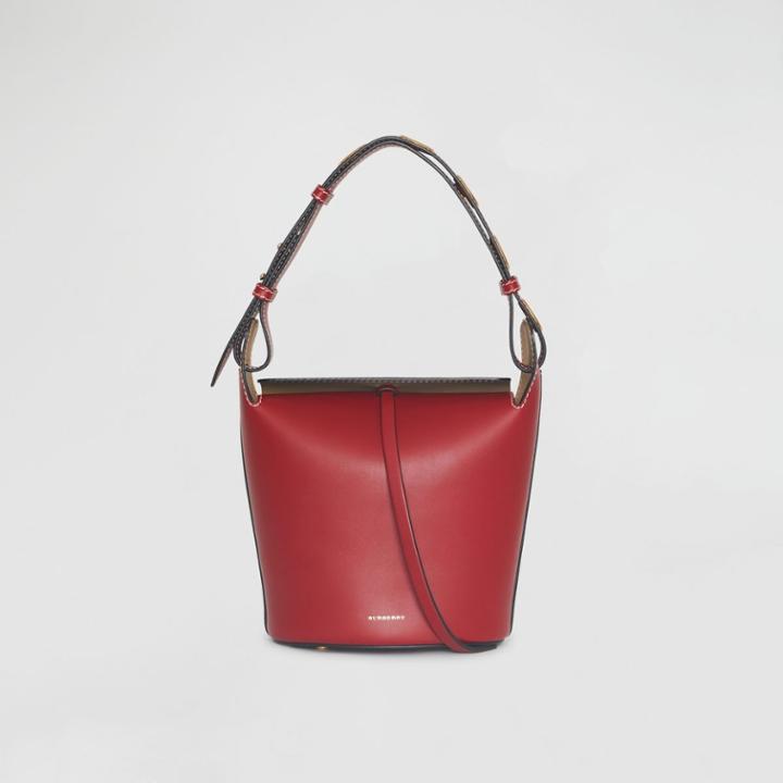 Burberry Burberry The Small Leather Bucket Bag