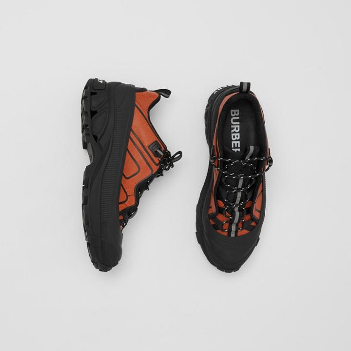 Burberry Burberry Two-tone Leather Arthur Sneakers, Size: 42