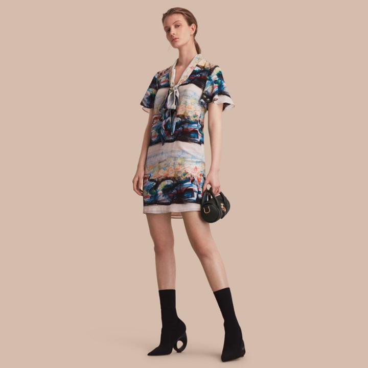 Burberry Burberry Reclining Figure: Bunched Print Silk Dress With Neck Tie, Size: 04, White