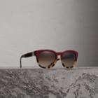 Burberry Burberry Buckle Detail Square Frame Sunglasses, Red