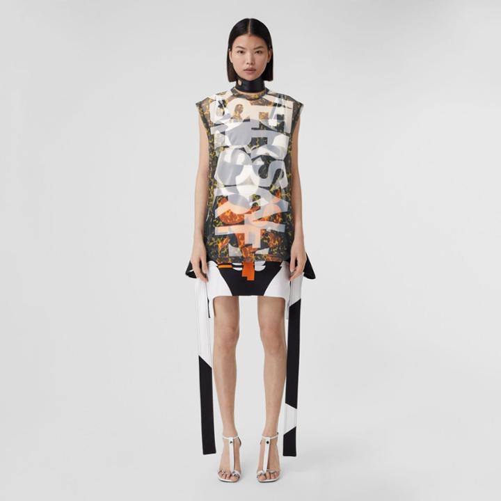 Burberry Burberry Sleeveless Slogan Print Top