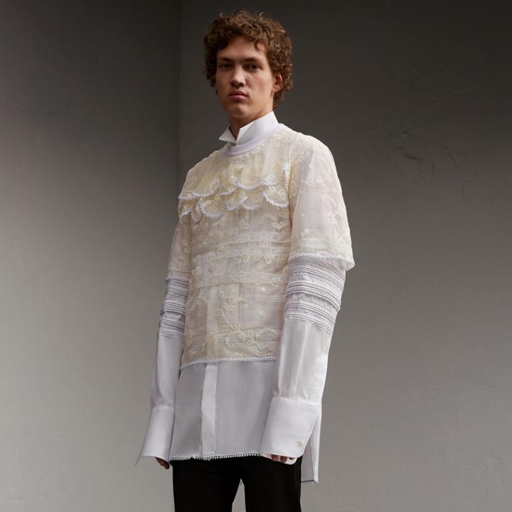Burberry Burberry Tiered Soutache Lace T-shirt, Size: M, White