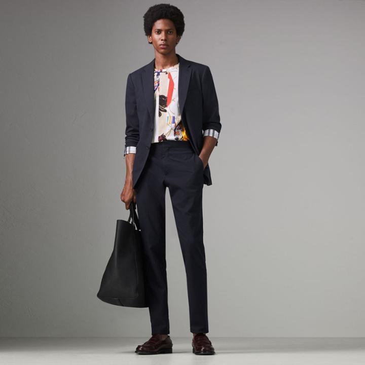 Burberry Burberry Soho Fit Cotton Silk Seersucker Suit, Size: 44r, Blue