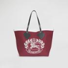 Burberry Burberry The Giant Tote In Archive Logo Cotton, Red