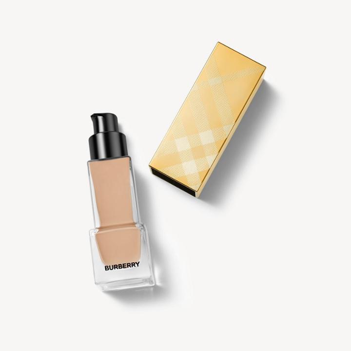 Burberry Burberry Ultimate Glow Foundation - 50 Medium Neutral