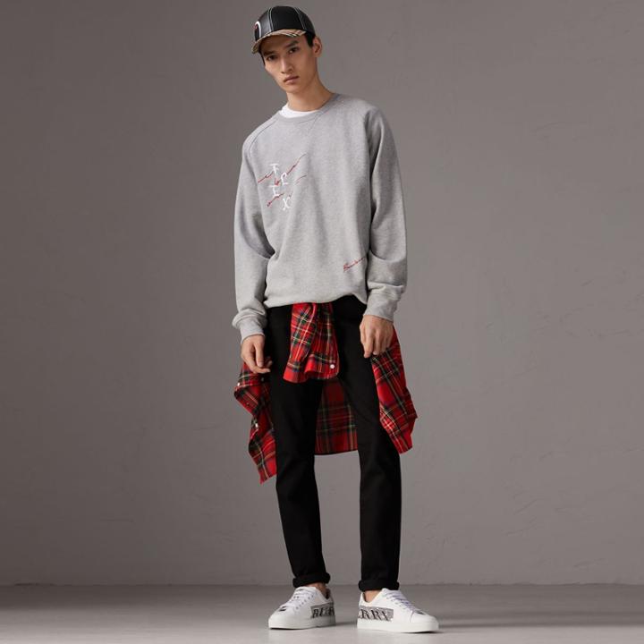 Burberry Burberry X Kris Wu Graphic Motif Sweatshirt, Size: Xxxl