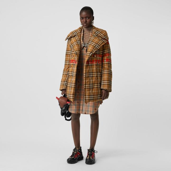 Burberry Burberry Horseferry Print Check Down-filled Oversized Pea Coat, Size: 02, Warm Walnut