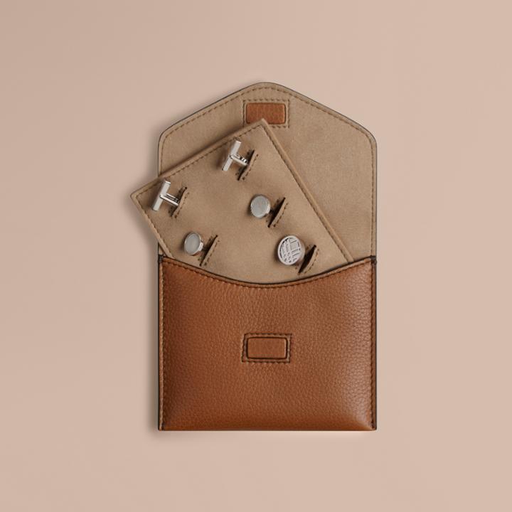 Burberry Burberry Grainy Leather Cufflink Case, Brown