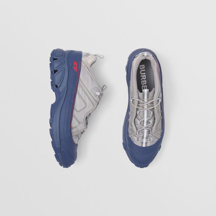 Burberry Burberry Technical Arthur Sneakers, Size: 40