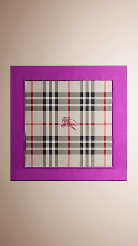 Burberry Contrast Border Horseferry Check Silk Square -medium