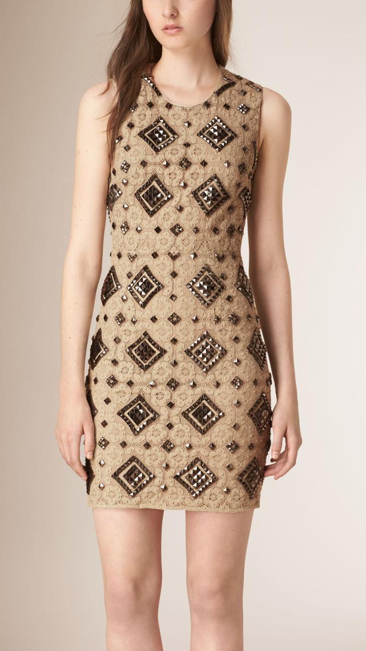 Burberry Burberry Stud Detail English Lace Shift Dress, Size: 06, Beige