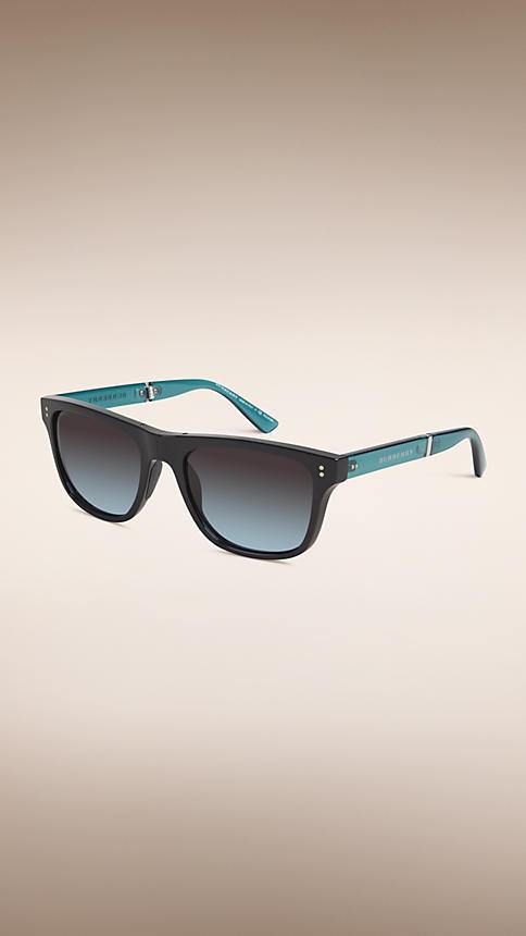 Burberry Foldable Rectangular Frame Sunglasses