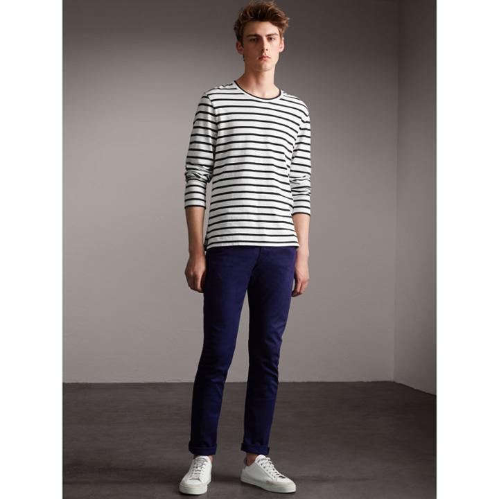 Burberry Burberry Straight Fit Unwashed Stretch Denim Jeans, Size: 40r, Blue