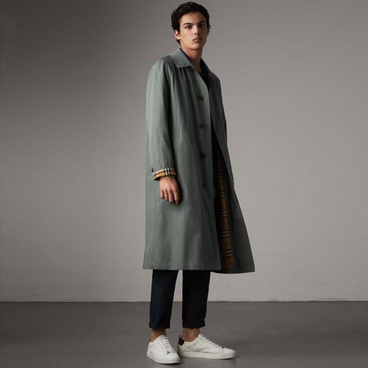 Burberry Burberry The Brighton Car Coat, Size: 40, Blue