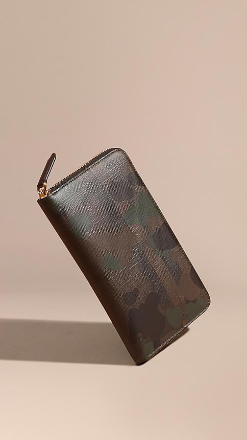 Burberry Camouflage And London Check Ziparound Wallet