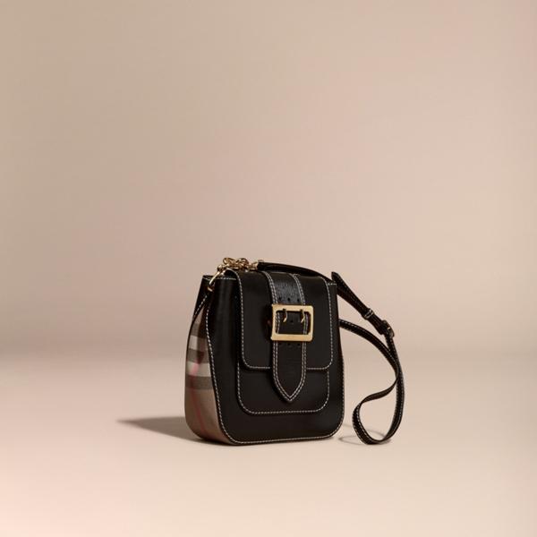 Burberry The Medium Buckle Bag - Square In Leather And House Check