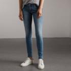 Burberry Burberry Skinny Low-rise Vintage Wash Jeans, Size: 26, Blue