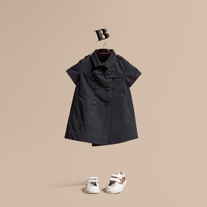 Burberry Burberry Cotton Trench Dress, Size: 2y, Blue