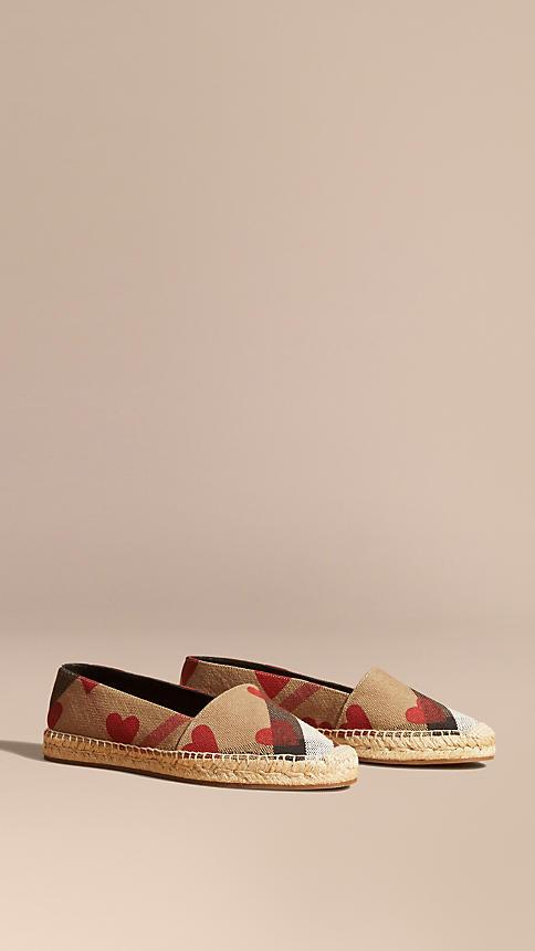 Burberry Heart And Canvas Check Espadrilles