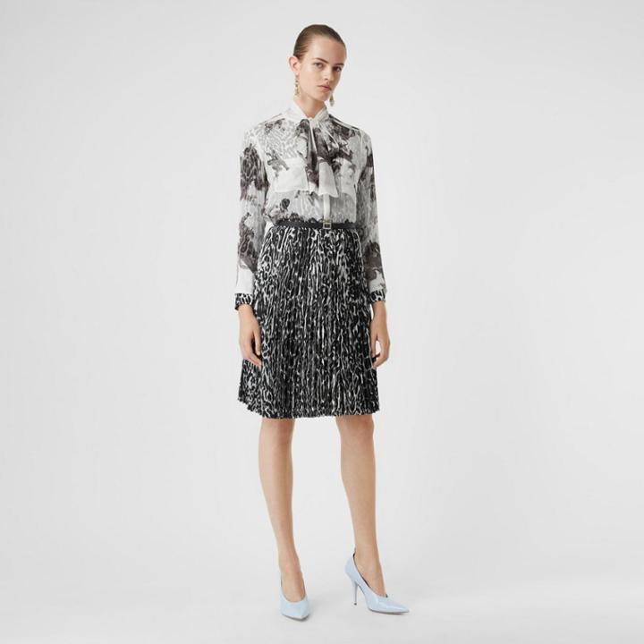 Burberry Burberry Angel Print Silk Chiffon Pussy-bow Blouse, Size: 04, Black