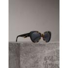 Burberry Burberry Round Frame Sunglasses, Black