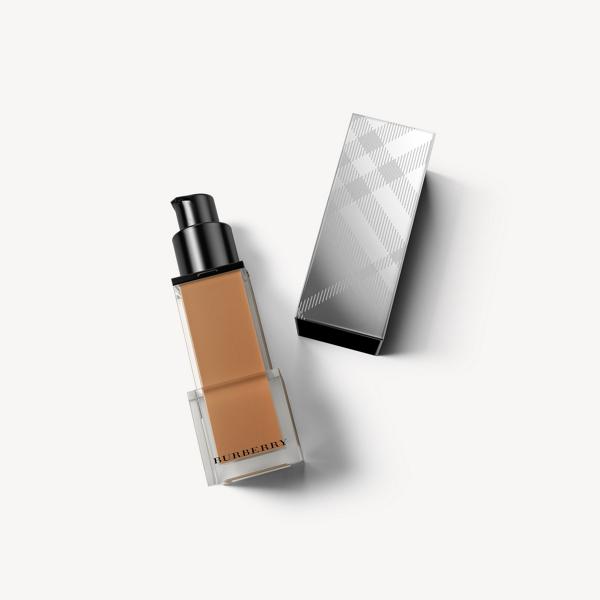 Burberry Fresh Glow Foundation Spf 15 Pa+++ - Camel No.42