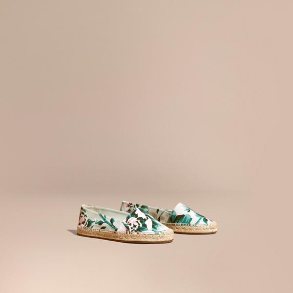 Burberry Peony Rose Print Canvas Espadrilles