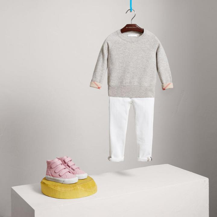 Burberry Burberry Check Detail Cashmere Sweater, Size: 8y, Grey