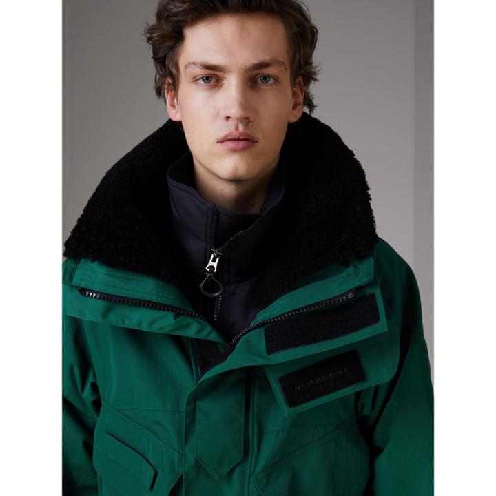 Burberry Burberry Detachable Shearling Collar Modular Jacket With Warmer, Size: 40