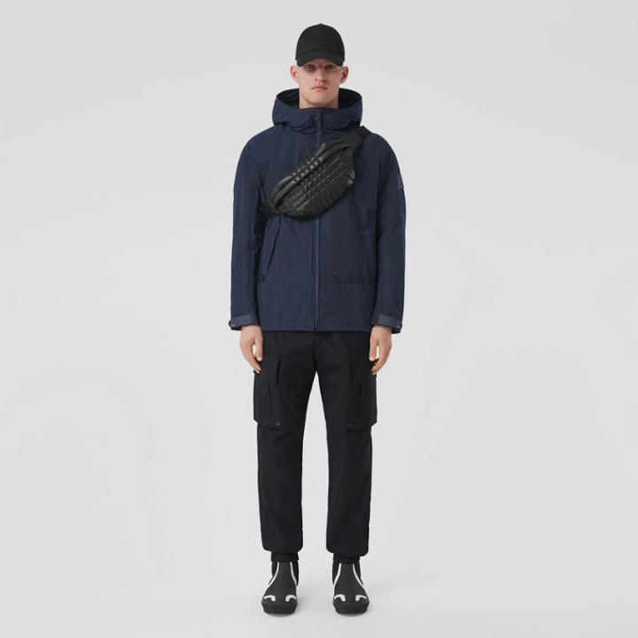 Burberry Burberry Logo Appliqu Lightweight Hooded Jacket, Size: M