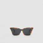 Burberry Burberry Vintage Check Bio-acetate Square Frame Sunglasses