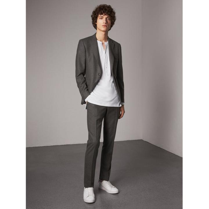 Burberry Burberry Soho Fit Wool Flannel Suit, Size: 46r, Grey