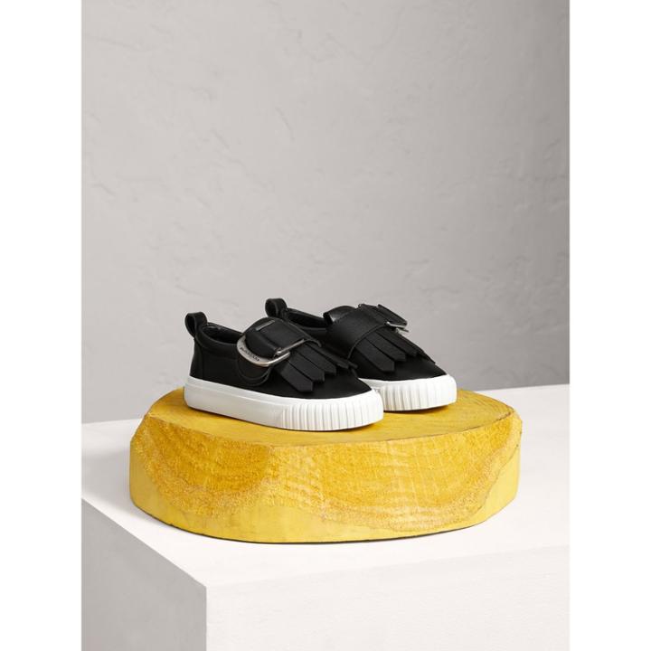 Burberry Burberry Fringed Buckle Detail Trainers, Size: 33