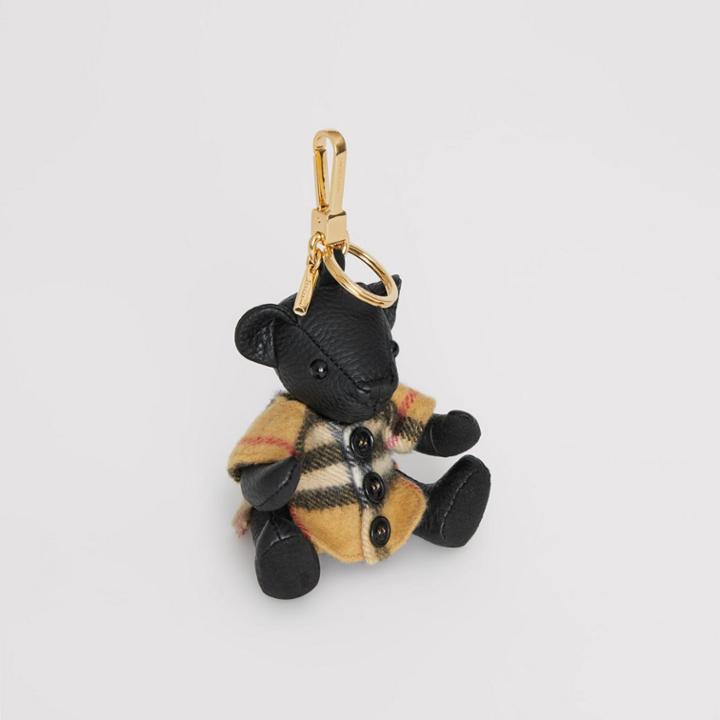 Burberry Burberry Thomas Bear Charm In Vintage Check Poncho, Black