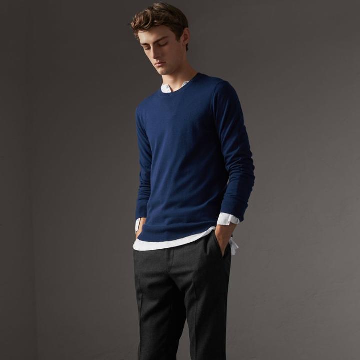 Burberry Burberry Check Jacquard Detail Cashmere Sweater, Size: Xs, Blue