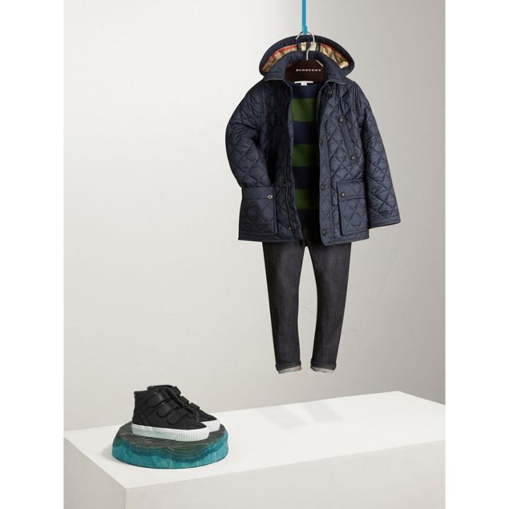 Burberry Burberry Detachable Hood Lightweight Quilted Jacket, Size: 14y, Blue