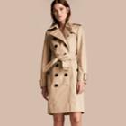 Burberry Burberry Metallic Cotton Gabardine Trench Coat With Oversize Buckle Detail, Size: 00, Yellow