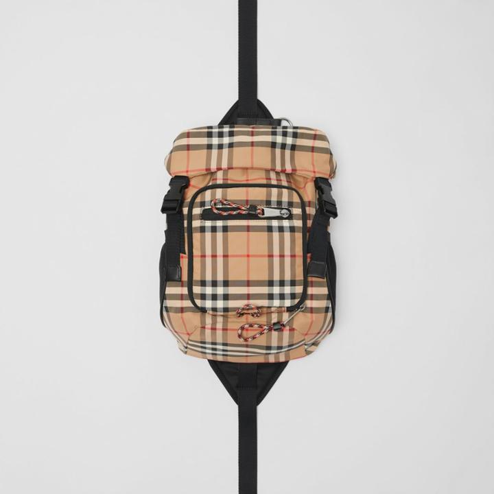 Burberry Burberry Vintage Check Nylon Leo Belt Pack, Beige
