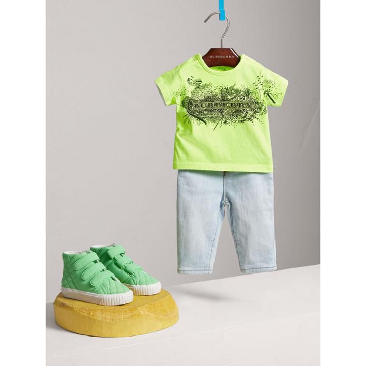 Burberry Burberry Doodle Print Cotton Jersey T-shirt, Size: 2y