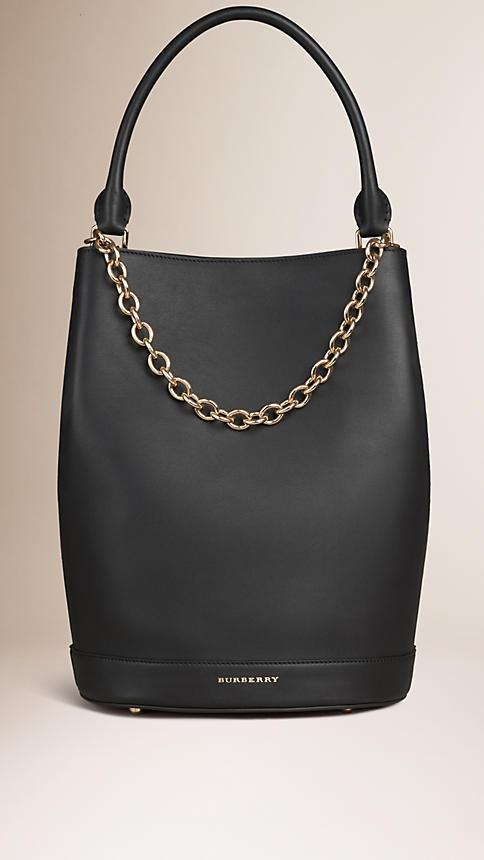 Burberry The Bucket Bag In Leather