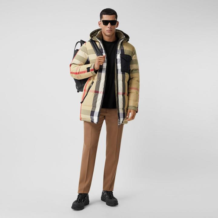 Burberry Burberry Reversible Check Recycled Nylon Puffer Jacket, Size: M, Beige