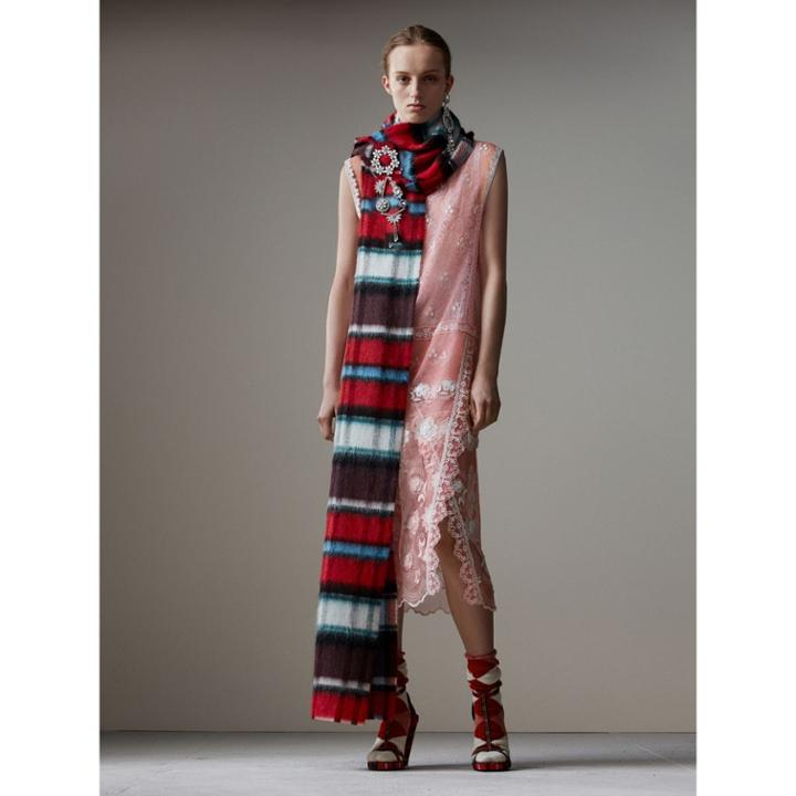 Burberry Burberry Sleeveless Chantilly Lace Embroidered Tulle Dress, Size: 02, Pink