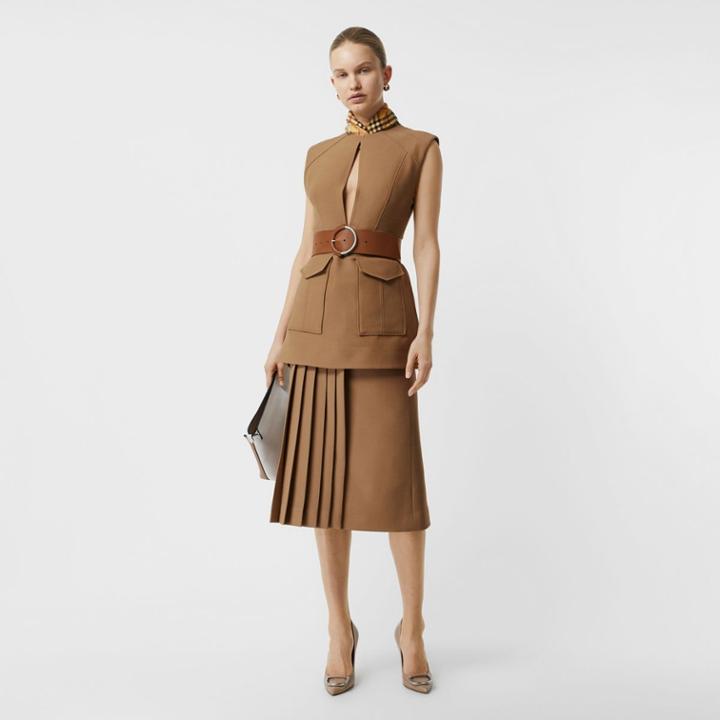 Burberry Burberry Keyhole Detail Sleeveless Wool Silk Top, Size: 00, Brown